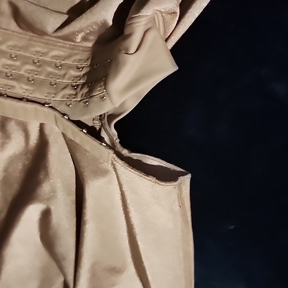 Compression Faja - Picture 2 of 3